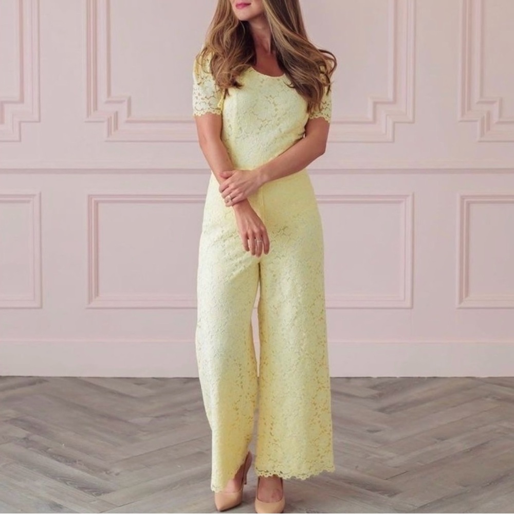 Elegant Yellow Lace Pant Suit